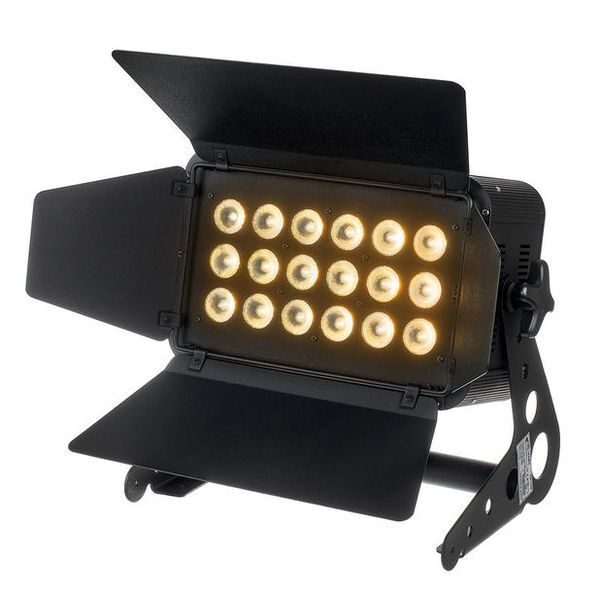 LED-sceneprojektør med 2-i-1 CW/WW LED 18x6W
